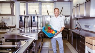 Unsere Kantine setzt auf regionale und unverpackte Lebensmittel in Bio-Qualität.